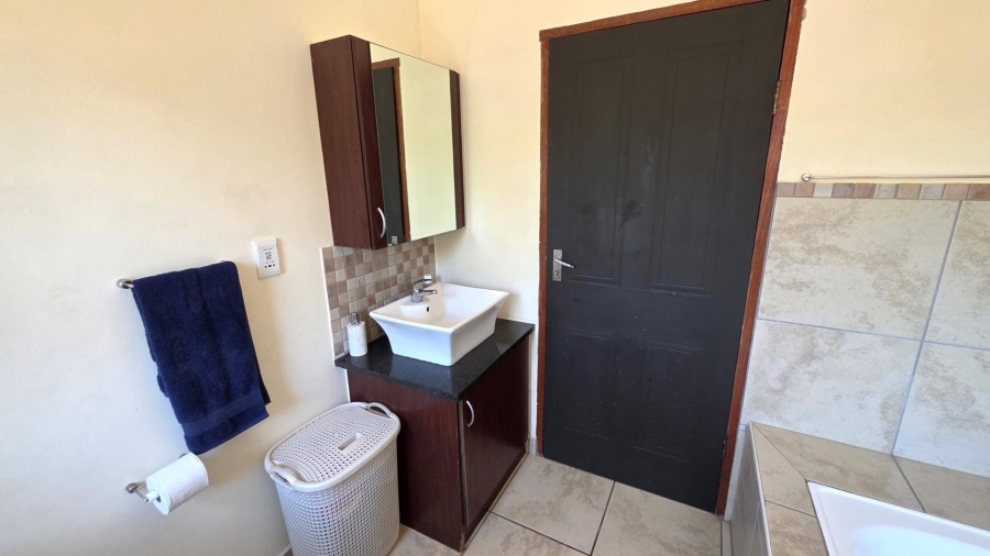 4 Bedroom Property for Sale in Leloko North West